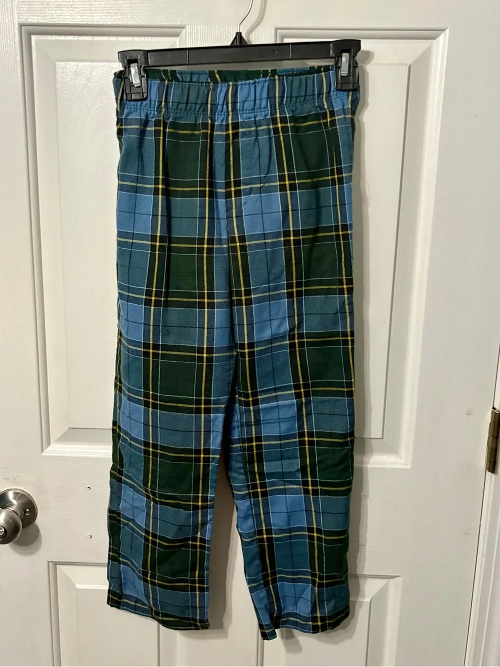Old Navy Dark Green 'Let's Do This' Pajama Set with Blue Plaid Pants